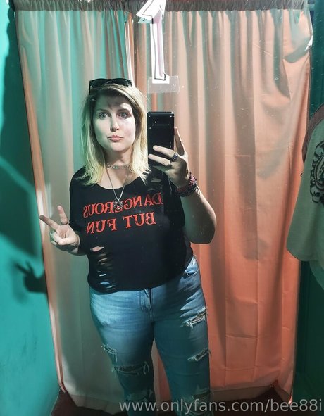 bee88i onlyfans for free