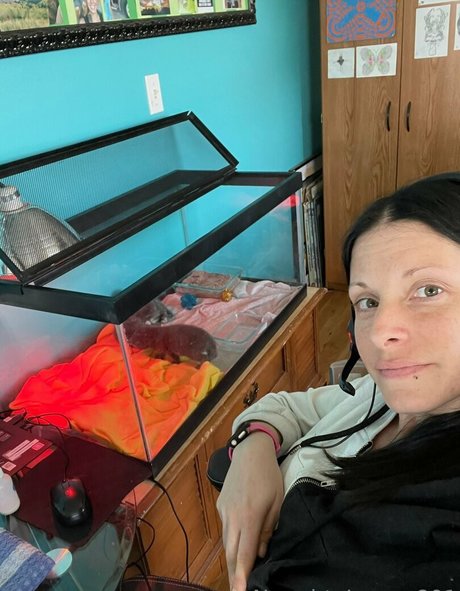 naughtyjeeper801f onlyfans