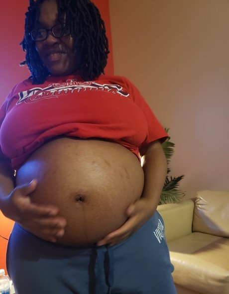 freakythickums naked onlyfans