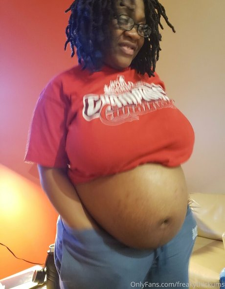 freakythickums onlyfans nudes leaks