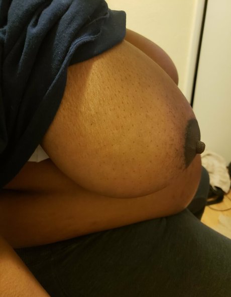 freakythickums leaked onlyfans naked