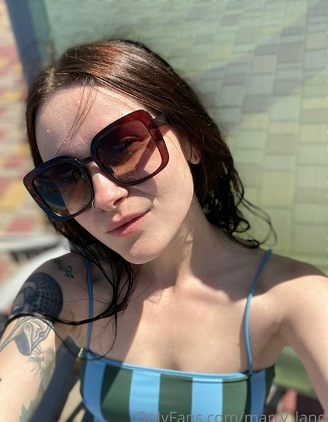 marry land hot onlyfans