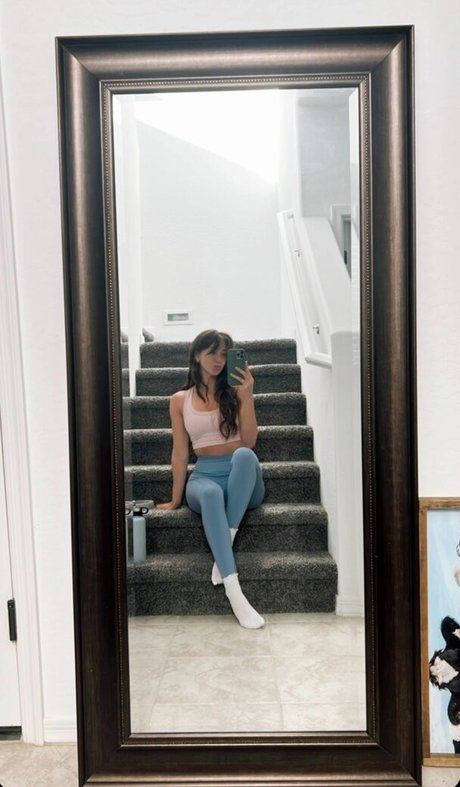 Pieceofmoo onlyfans nude pics