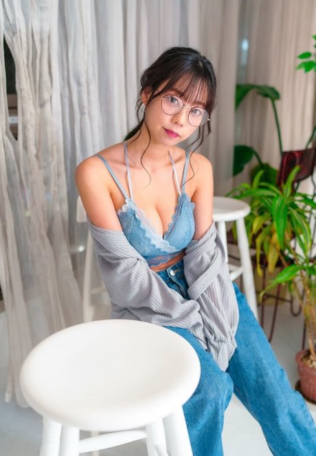 Hikaru Aoyama onlyfans leaks