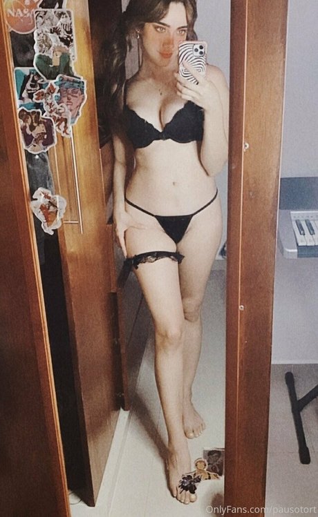 Pausotort nude onlyfans pics