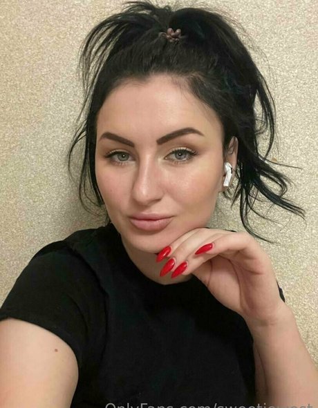 sweetiewest onlyfans leaked naked