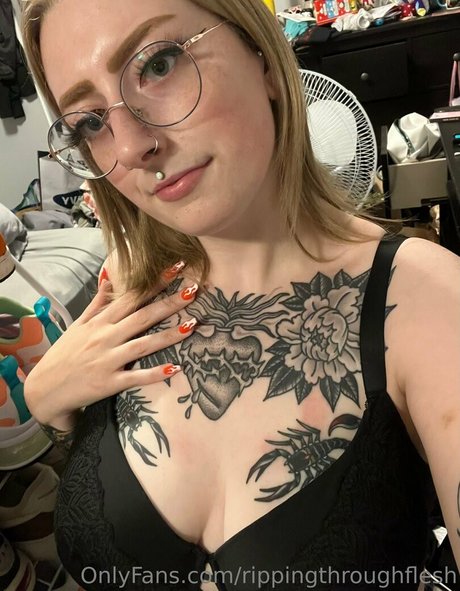 rippingthroughflesh onlyfans sex