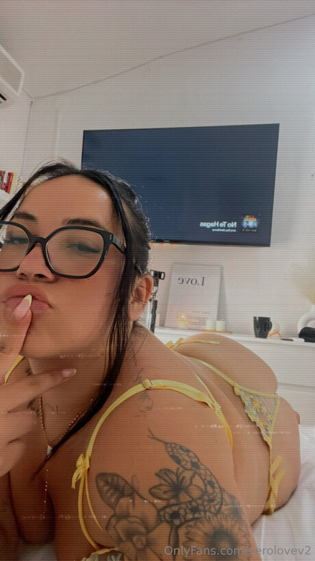 verolovev2 onlyfans x