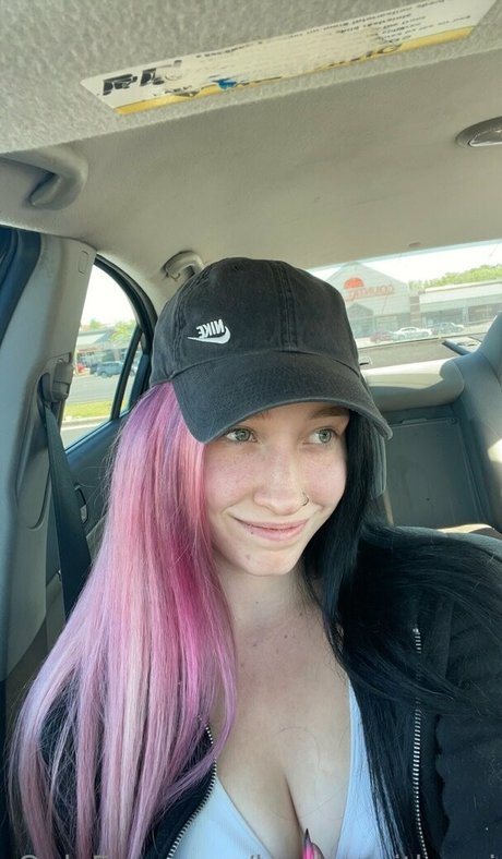 books withaeri only fans leaks