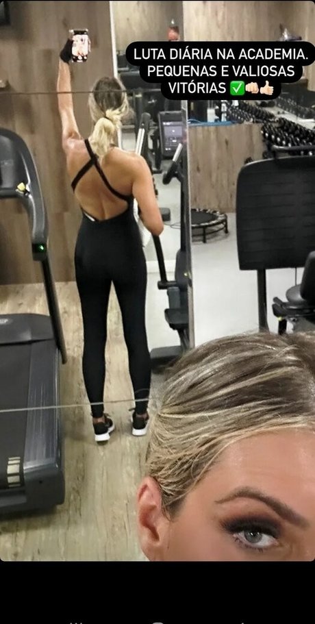 Renata Fan onlyfans nude leaked