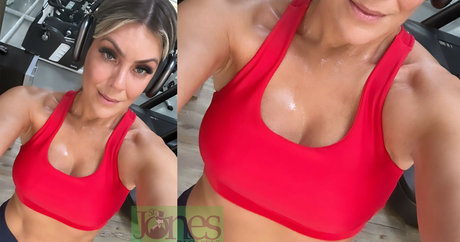 Renata Fan onlyfans leaks.