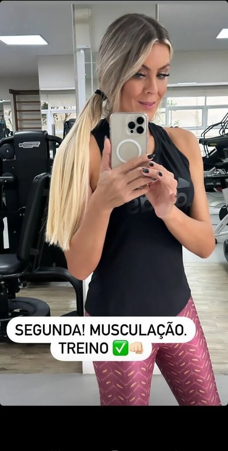 tattoo onlyfans beautiful naked pic