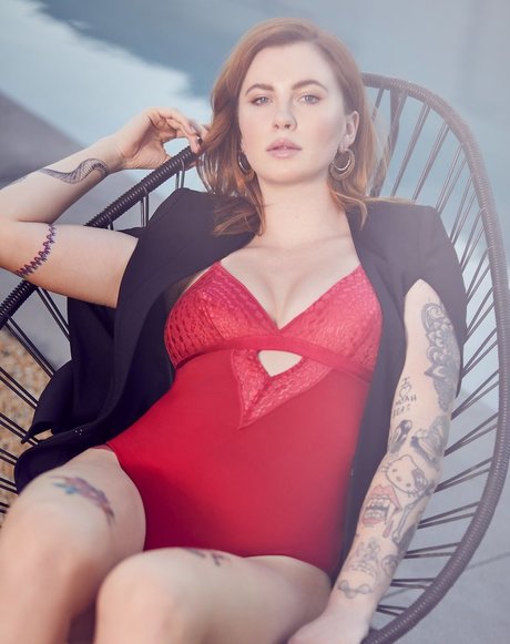 sports girls onlyfans art naked picture