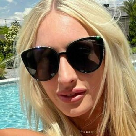 hollyxxxmae onlyfans lean