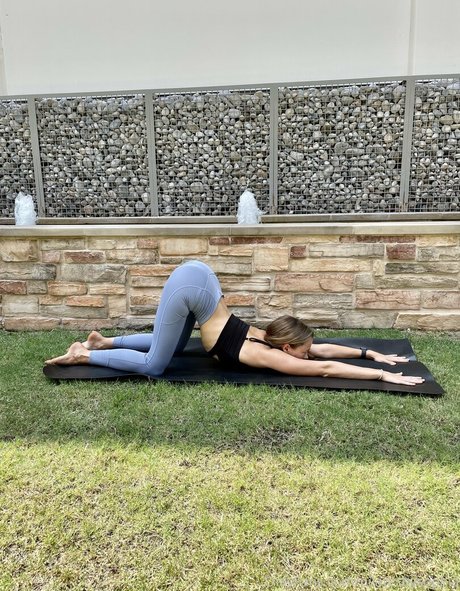 flowwithsky Profile image