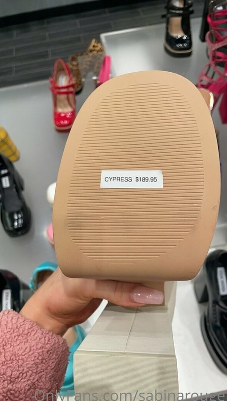 sabinabella onlyfans gratis