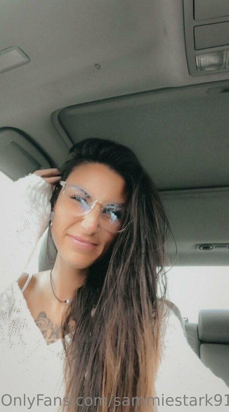 sammiestark91 onlyfans leajs
