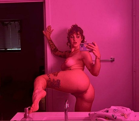 sidneysummers onlyfans pics