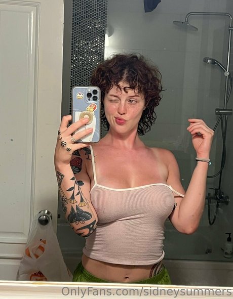 sidneysummers onlyfans leaked sex