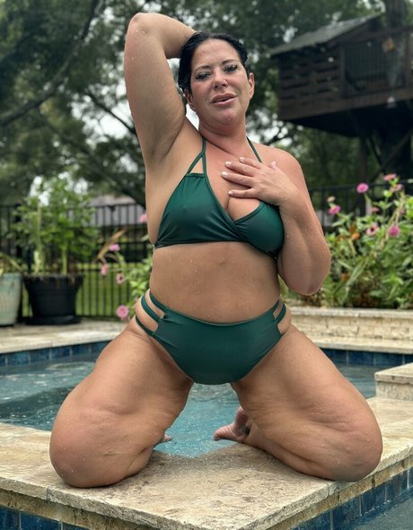 Trista Longakit nude only fans leaks