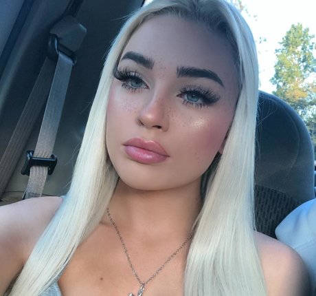 gyno onlyfans beautiful photo