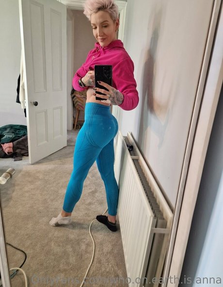 who on earth is anna onlyfans leakes