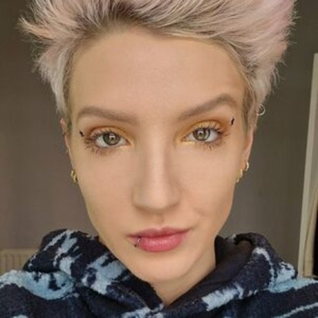 who on earth is anna leaked porn onlyfans