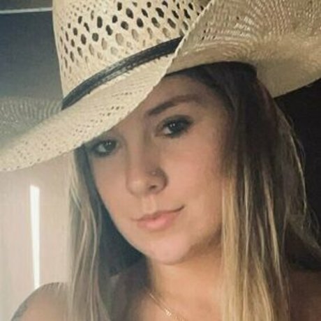 elewis9212 nudes onlyfans