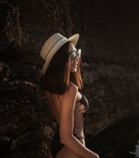 asian milf onlyfans art nude glimpse