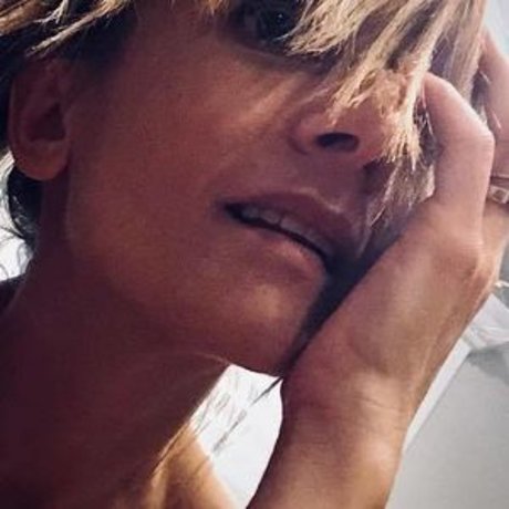 AJ Cook onlyfans porno