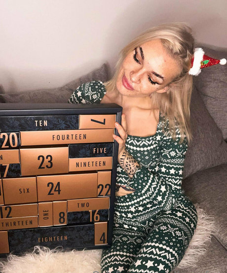 ellenaafree Profile image