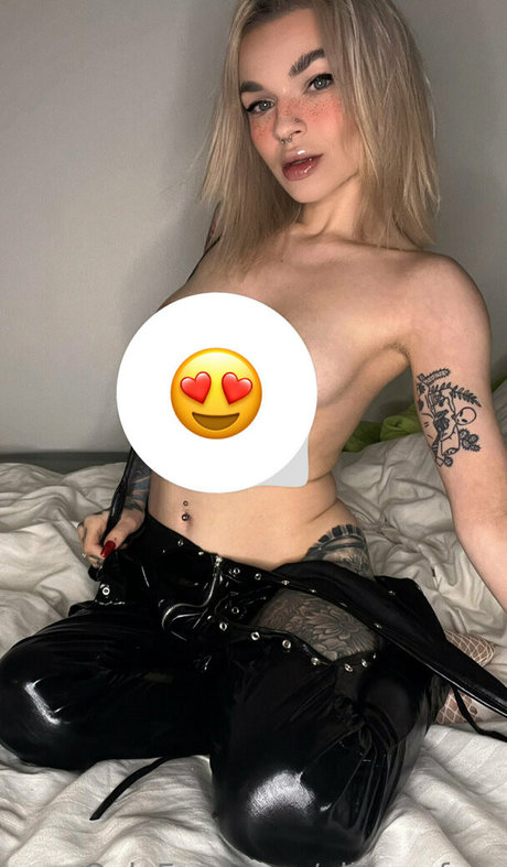 ellenaafree onlyfans leaked pics