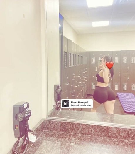 Haleyszklarz only fans pictures