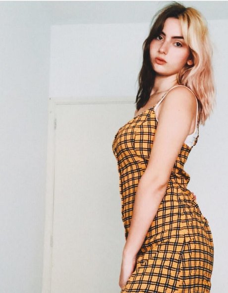 _carlaperezz only fans nude