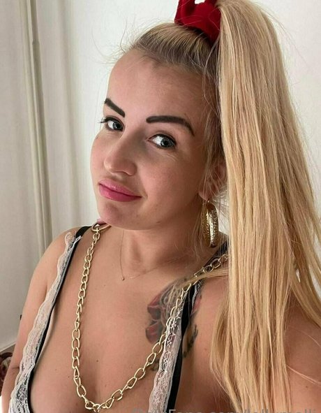 lollymolli onlyfans hot