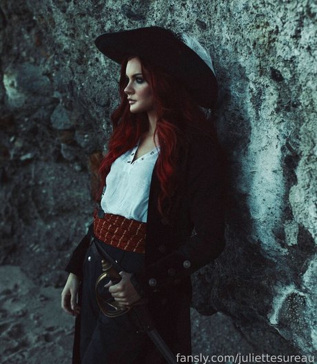 Juliettesureau onlyfans leaked xxx