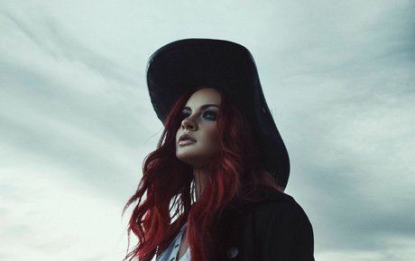 Juliettesureau onlyfans ass