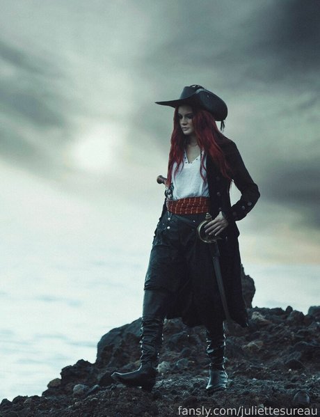 Juliettesureau onlyfans naked