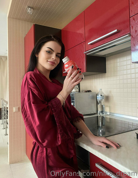 nika dream onlyfans model photos