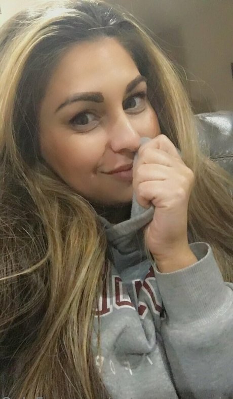 antoinettemarie onlyfans public photos