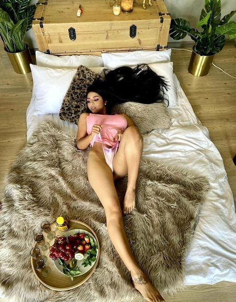 saggy tits onlyfans xxx portrait