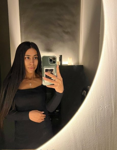 dayana sexy onlyfans x