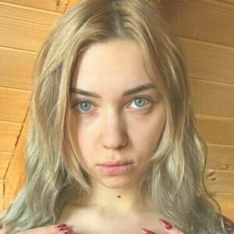 crystal one onlyfans content