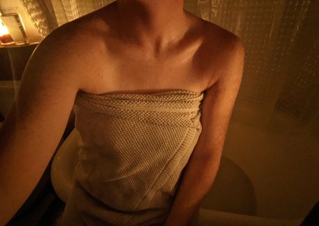 frecksfordays onlyfans model photo