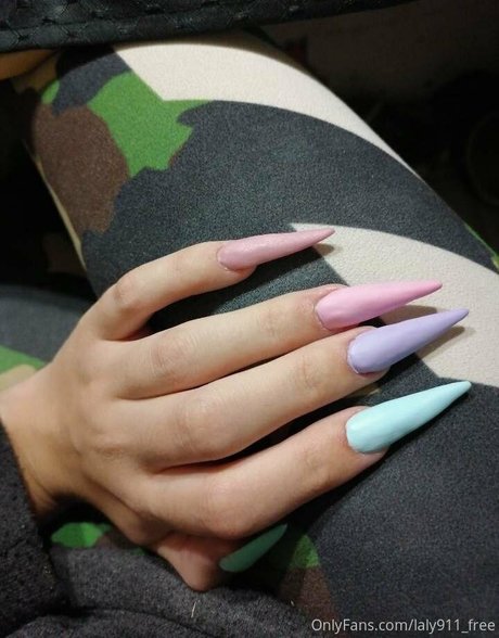 laly911 free onlyfans model images