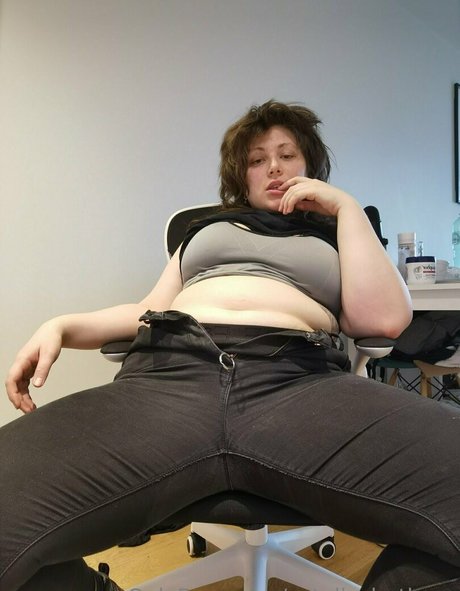 estella bathory onlyfans pics