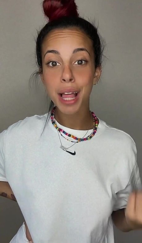 Shira Mosi naked onlyfans