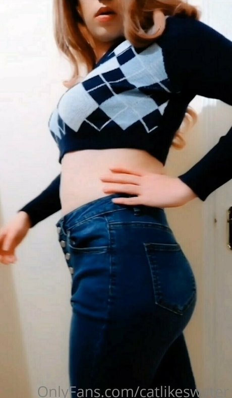 Cat Likes Water onlyfans leaked