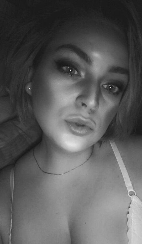 skyemoore onlyfans archive