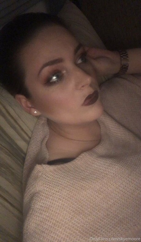 skyemoore only fans leak